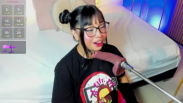 Jena nicols online show from November 15, 2025, 10:48 pm