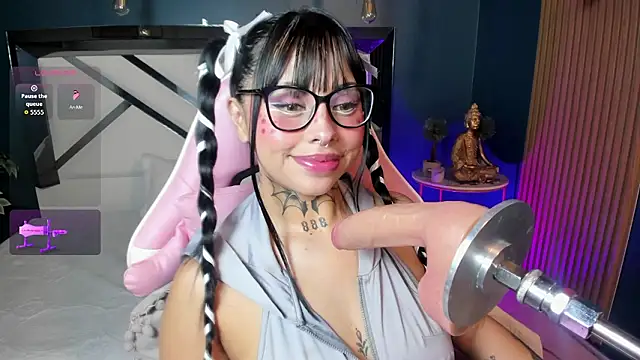 Jena nicols online show from March 19, 2026, 4:27 am