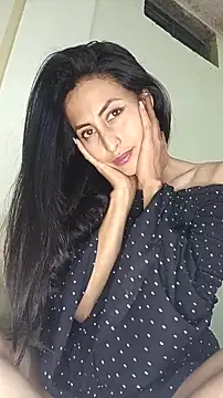 Anahi cake online show from February 18, 2025, 3:31 am