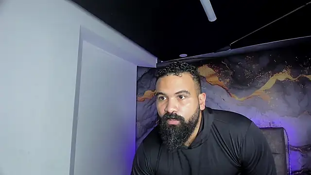 Snapshot of Drako_Argentii chatting on April 3, 2026, 4:05 pm Drako Argentii online show from April 3, 2026, 4:05 pm