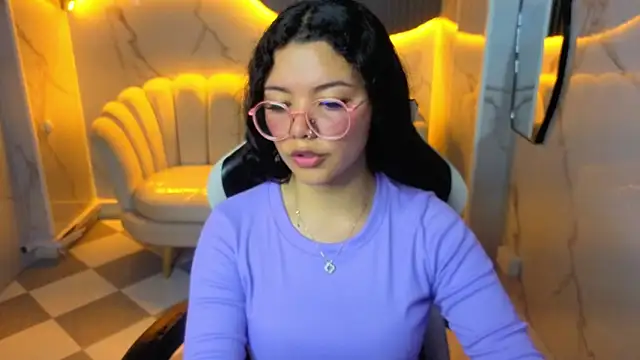 victoria castillo b online show from February 26, 2026, 7:57 pm