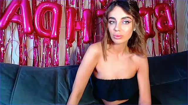 Snapshot of Find_My_Grace chatting on February 13, 2026, 4:08 am Find My Grace online show from February 13, 2026, 4:08 am