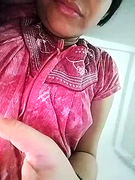 Snapshot of _sonal_sharma chatting on October 13, 2025, 10:26 am sonal sharma online show from October 13, 2025, 10:26 am