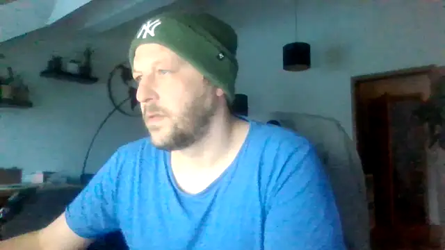 BennyLommy online show from February 9, 2026, 3:38 pm