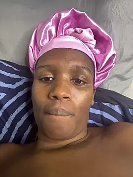 Snapshot of Kinkyy_ chatting on February 20, 2025, 2:07 am Kinkyy online show from February 20, 2025, 2:07 am