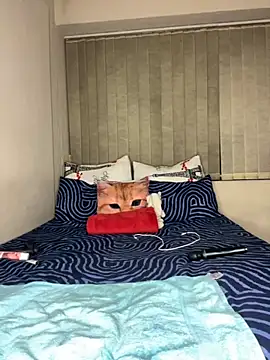 Snapshot of Kinkyy_ chatting on October 16, 2025, 9:05 pm Kinkyy online show from October 16, 2025, 9:05 pm