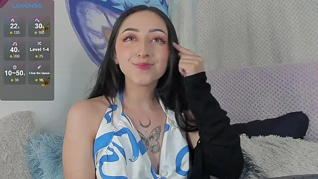 v1cky  online show from December 17, 2024, 10:32 pm