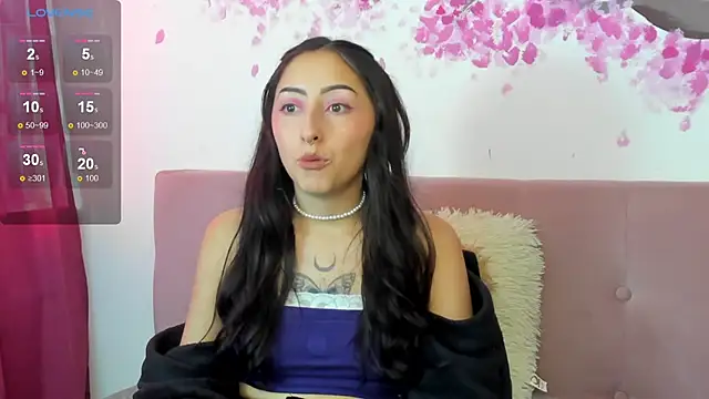 v1cky  online show from February 10, 2025, 9:47 pm