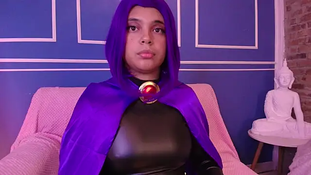 Snapshot of Emmapark_ chatting on November 2, 2025, 2:03 am Emmapark online show from November 2, 2025, 2:03 am