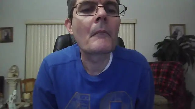 Copfiremen4566 online show from March 9, 2026, 5:11 am