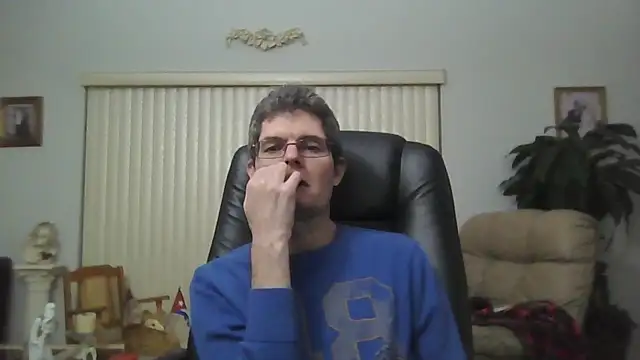 Copfiremen4566 online show from March 22, 2026, 4:27 am