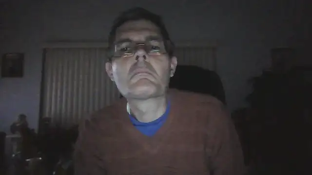 Copfiremen4566 online show from April 9, 2026, 5:18 am