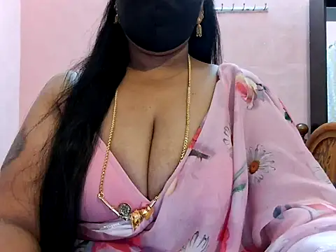 Pallavi-sri online show from November 9, 2025, 1:09 pm