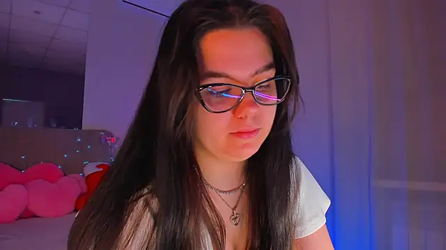 Snapshot of SelenaaSky chatting on December 27, 2024, 2:01 pm SelenaaSky online show from December 27, 2024, 2:01 pm