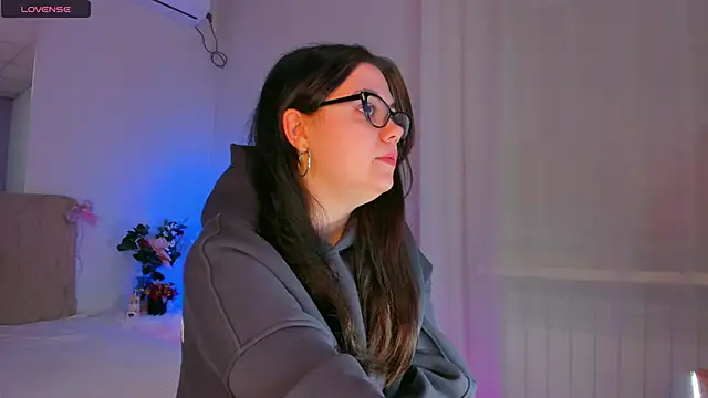 Snapshot of SelenaaSky chatting on January 16, 2025, 1:47 pm SelenaaSky online show from January 16, 2025, 1:47 pm