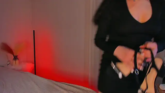 Snapshot of SelenaaSky chatting on January 18, 2025, 11:11 am SelenaaSky online show from January 18, 2025, 11:11 am