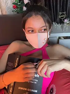 Jen jennyy1 online show from February 22, 2025, 8:31 pm