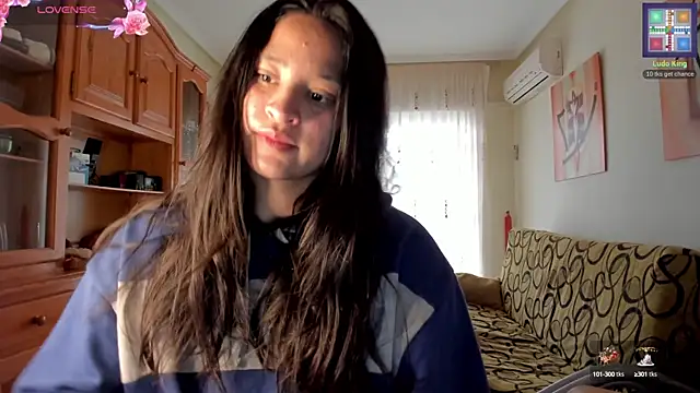 bella apont online show from December 13, 2024, 9:02 am