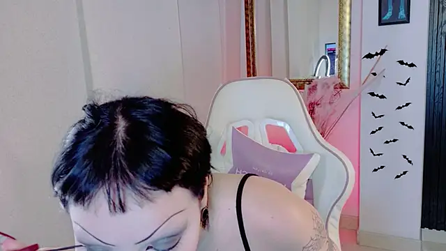 Snapshot of Madison_Jackson chatting on April 25, 2026, 7:44 pm Madison Jackson online show from April 25, 2026, 7:44 pm