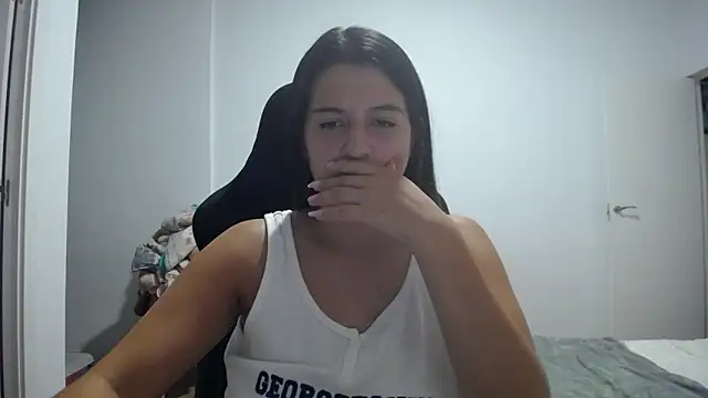 Contantin helena online show from October 4, 2025, 5:44 pm