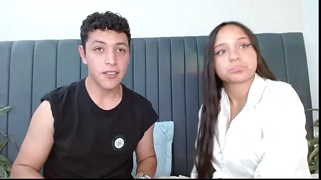 24 7horny  online show from April 6, 2026, 1:23 pm