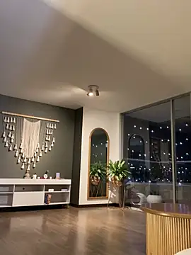 Irish Collins online show from December 29, 2024, 3:54 am