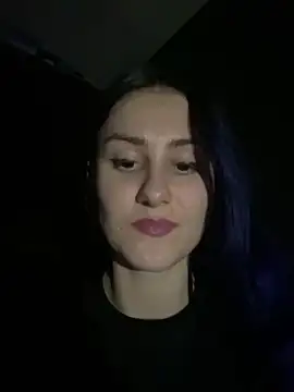 Snapshot of Erotic_Synth_Goddess chatting on December 5, 2024, 5:28 pm Erotic Synth Goddess online show from December 5, 2024, 5:28 pm