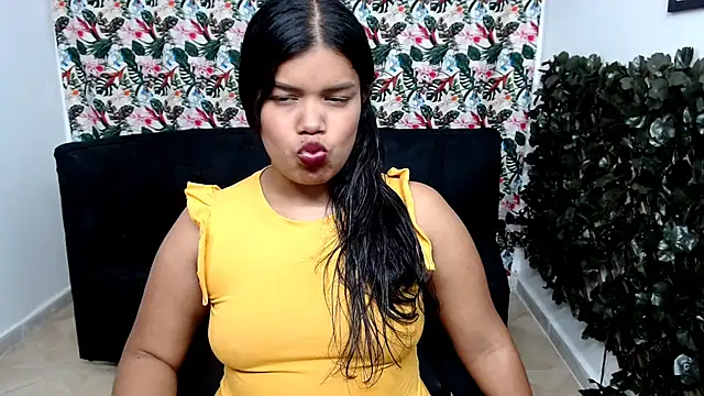 Wendy Hot  online show from February 18, 2025, 6:15 am