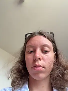 RinaMood online show from March 6, 2026, 4:31 am