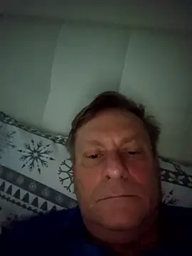 Snapshot of johnnym1 chatting on January 15, 2026, 7:24 am johnnym1 online show from January 15, 2026, 7:24 am