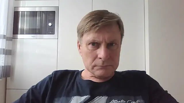 johnnym1 online show from February 10, 2026, 1:04 pm