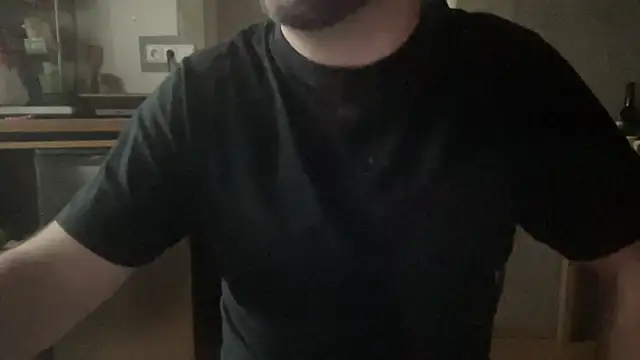 Snapshot of RedDante89 chatting on March 8, 2026, 7:45 am RedDante89 online show from March 8, 2026, 7:45 am