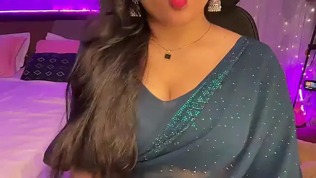 Spice-Summi online show from April 24, 2026, 7:22 am