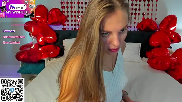 Kelly Hardy online show from February 15, 2025, 3:09 am