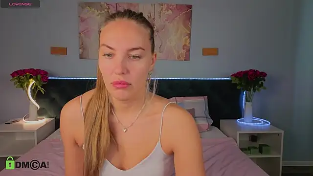 Snapshot of Kelly_Hardy chatting on May 21, 2026, 1:12 am Kelly Hardy online show from May 21, 2026, 1:12 am