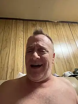 Snapshot of johnrockme chatting on January 17, 2025, 11:29 pm johnrockme online show from January 17, 2025, 11:29 pm