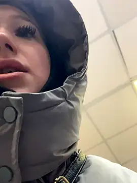 NikaMur online show from October 10, 2025, 2:21 am