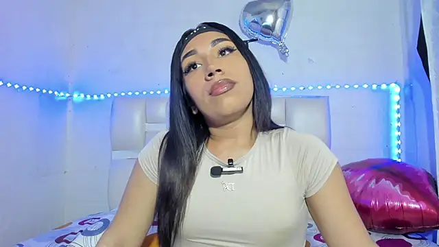 Anny jhonsonx online show from February 1, 2026, 4:00 am