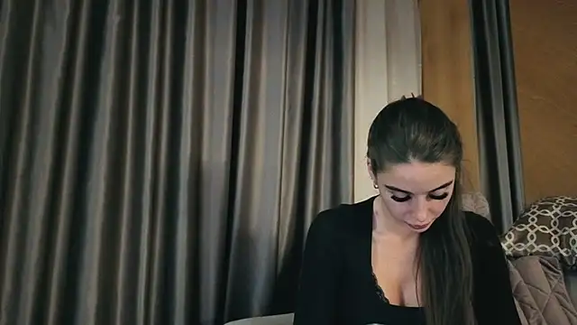 your bunnygirl online show from November 10, 2025, 7:57 pm