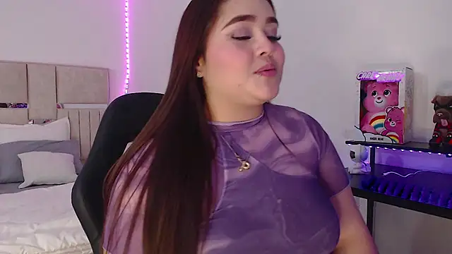 KimGeorgia  online show from March 8, 2025, 2:12 am