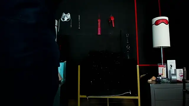 CharlotteScotte online show from November 27, 2025, 11:45 am