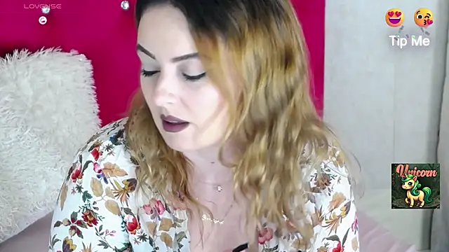 Erryka online show from March 22, 2025, 5:06 am