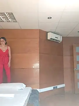 Daniela77771 online show from December 16, 2024, 2:38 pm