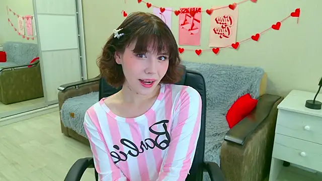 Alisa Black Star online show from October 4, 2025, 11:30 am