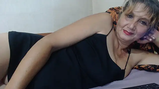Snapshot of Andra_Love chatting on September 8, 2025, 9:25 pm Andra Love online show from September 8, 2025, 9:25 pm