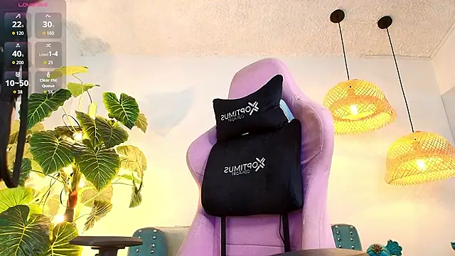 bellablack27 online show from February 4, 2026, 8:03 pm