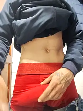 Eduardoxxx51 online show from November 17, 2025, 5:57 am