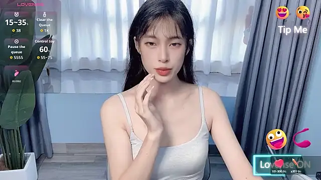 Aurora 99 online show from September 29, 2025, 11:53 pm