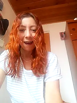 Snapshot of malusexy33 chatting on March 22, 2025, 2:58 pm malusexy33 online show from March 22, 2025, 2:58 pm