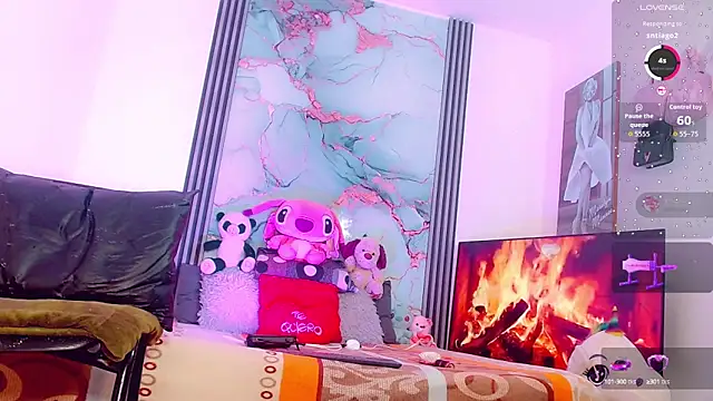  ChanellR  online show from September 16, 2025, 7:26 pm